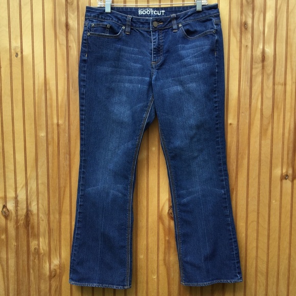 New York & Company Low Rise Bootcut Jeans Size 14P - Picture 2 of 8
